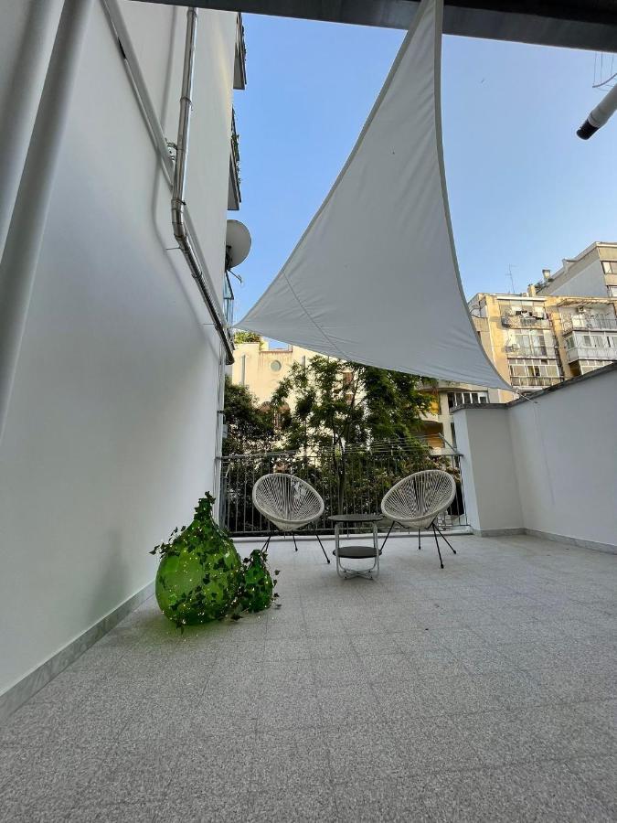 Comfort Apartment And Terrace Nel Cuore Di Bari Exterior foto